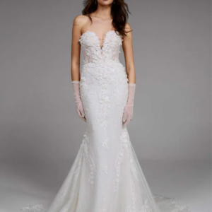 Pronovias