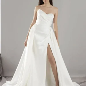 Pronovias