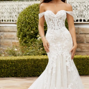 Sophia Tolli