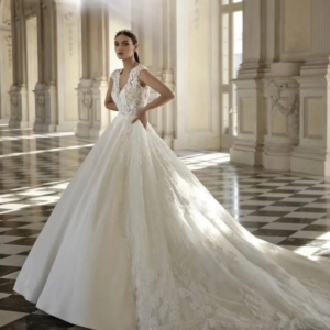 Pronovias